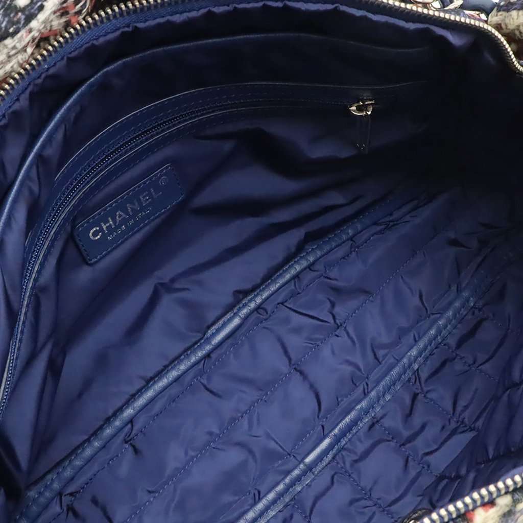 Chanel CC Tweed Print Nylon Single Flap Blue Very good condition - Inside View