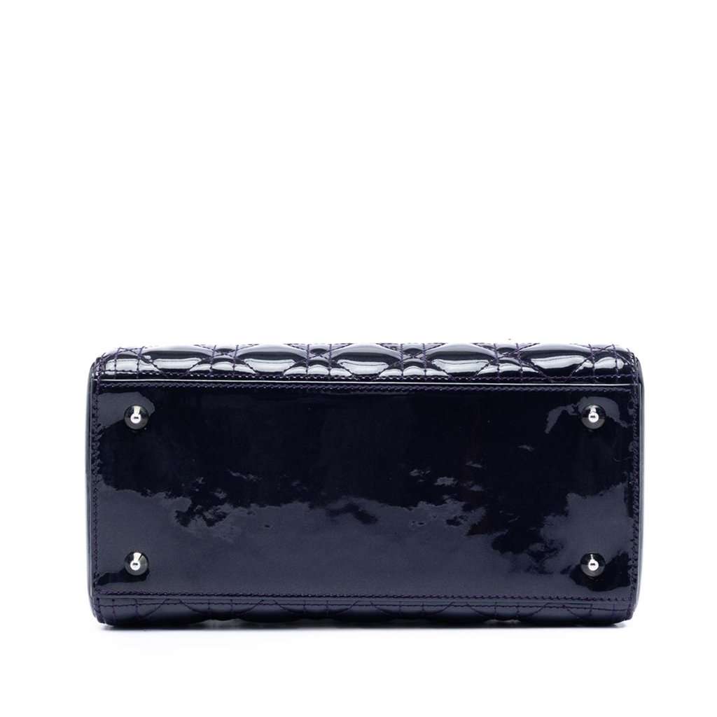 Dior Medium Patent Cannage Lady Dior Purple Leather Very good condition - Inside View