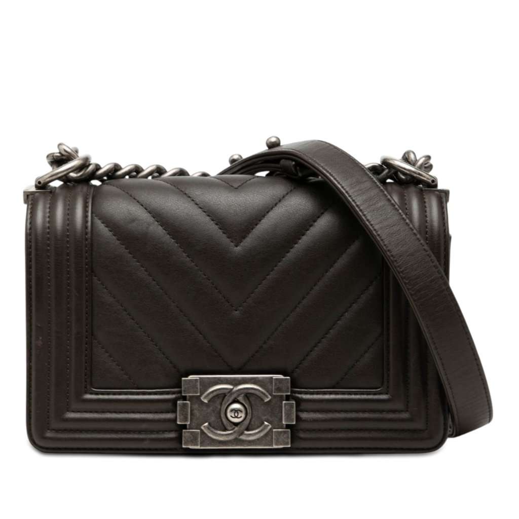 Chanel Small Chevron Lambskin Boy Flap Brown Leather Very good condition - Front View
