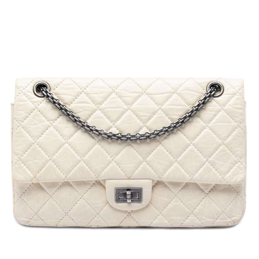 Chanel Quilted Aged Calfskin Reissue 2.55 Double Flap 226 White Leather Very good condition - Front View