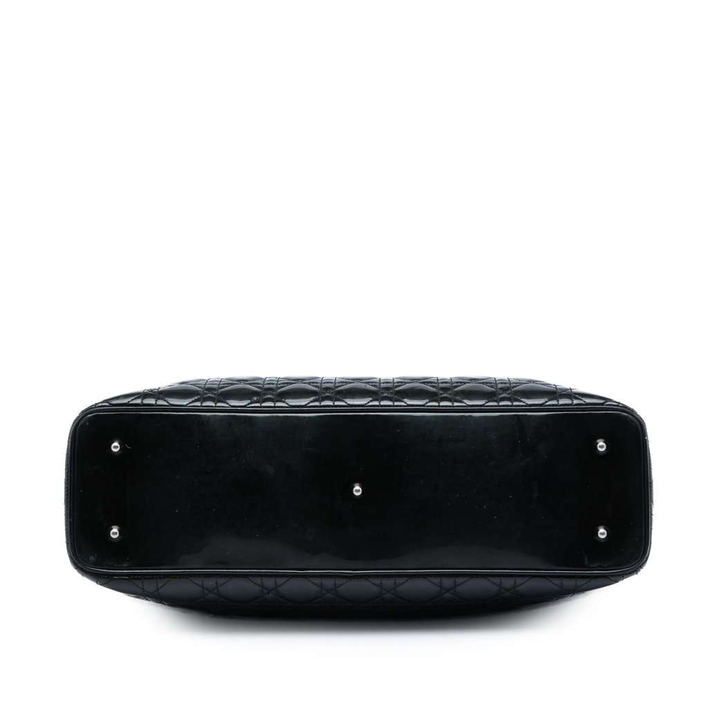Dior Extra Large Patent Cannage Lady Dior Black Leather Good - Inside View