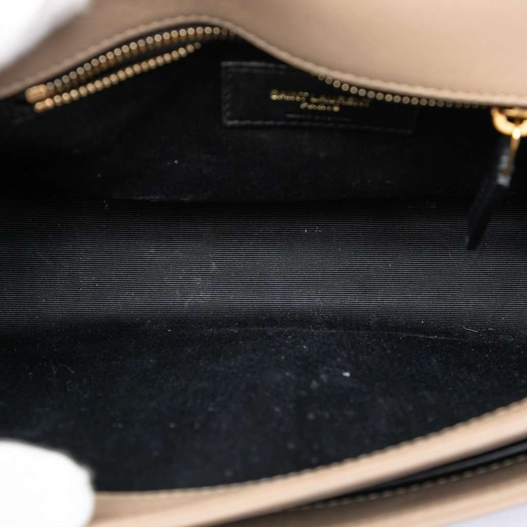 Saint Laurent Mini Quilted Lambskin Becky Chain Shoulder Bag Beige Leather Very good condition - Model View