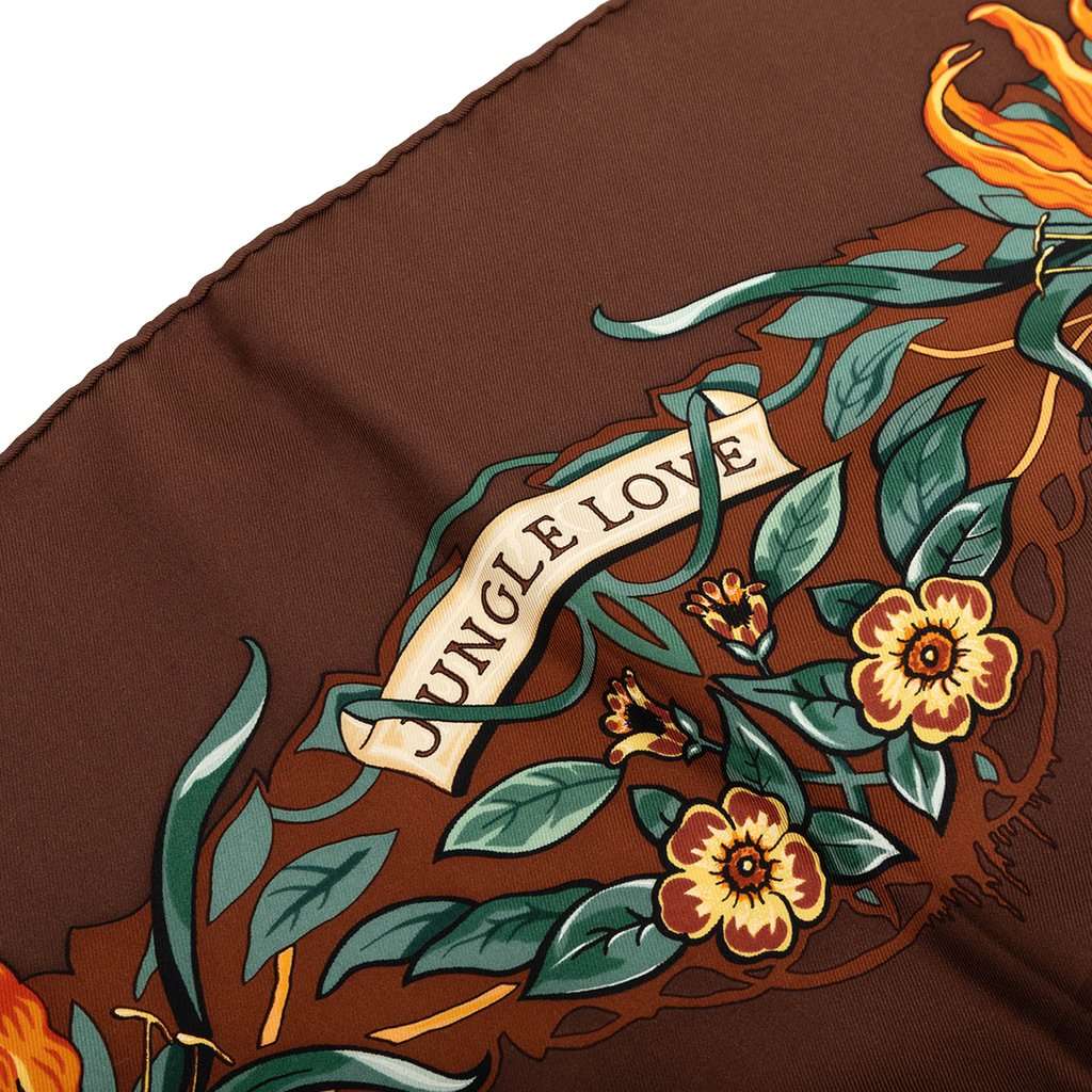 Hermès Jungle Love Silk Scarf 90 Brown Very good condition - Model View