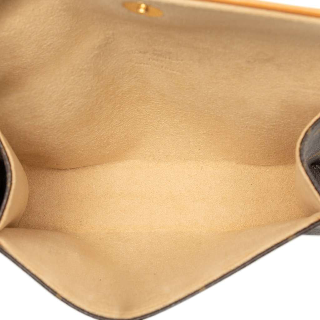 Louis Vuitton Monogram Pochette Florentine Brown Very good condition - Model View
