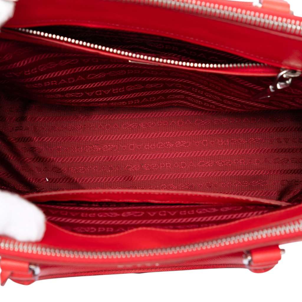 Prada Small Saffiano Lux Galleria Double Zip Satchel Red Leather Very good - Model View