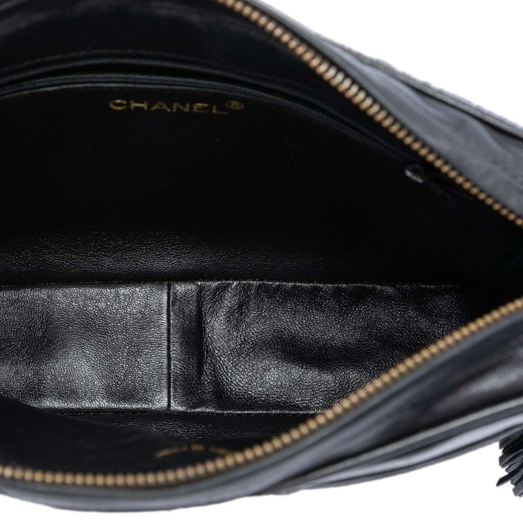 Chanel CC Ponyhair and Leather Tassel Camera Bag Black Very good condition - Model View