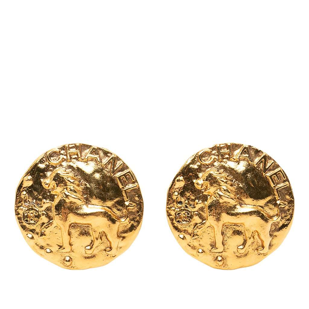 Chanel CC Gold Plated Lion Round Clip On Earrings Gold Metal Very good condition - Front View