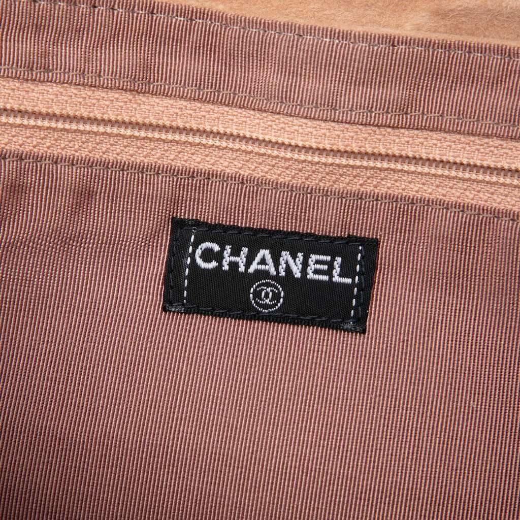 Chanel Choco Bar Suede Mademoiselle Turnlock Flap Beige Leather Very good condition - Box View