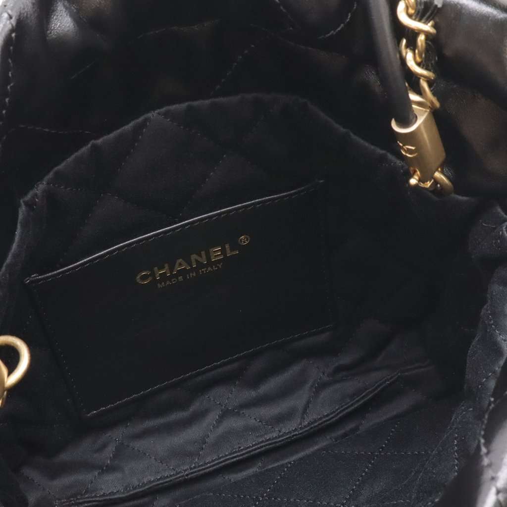 Chanel Mini Shiny Calfskin and Patent 22 Handbag Black Leather Very good - Inside View