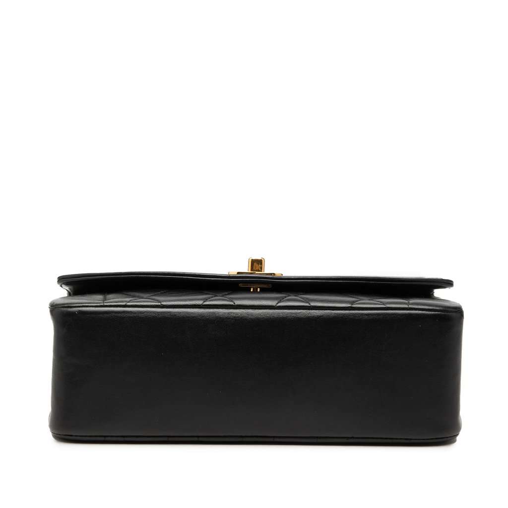 Chanel Small Lambskin Diana Flap Black Leather Very good condition - Inside View