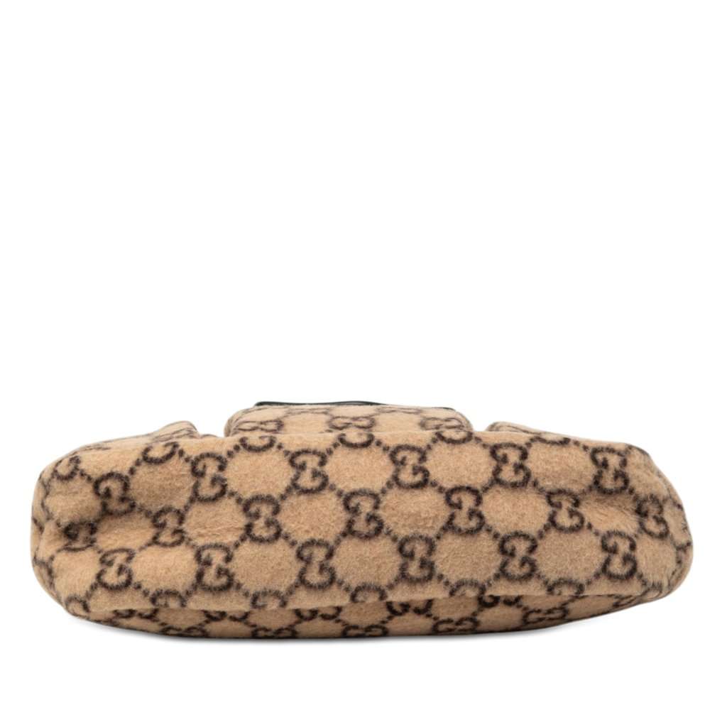 Gucci GG Wool Childrens Pocket Handbag Beige Very good condition - Inside View