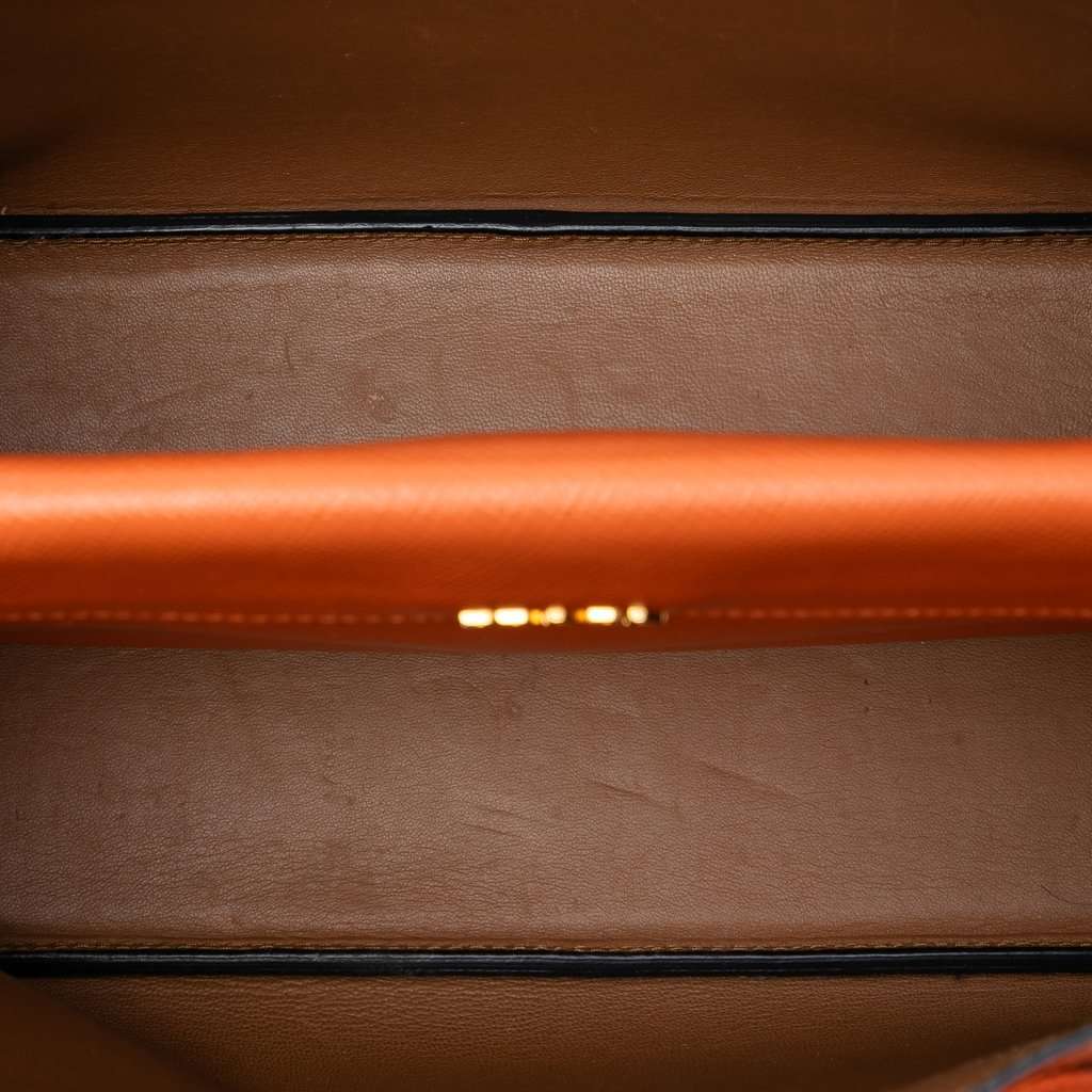 Prada Medium Saffiano Cuir Double Handle Satchel Orange Leather Very good condition - Model View