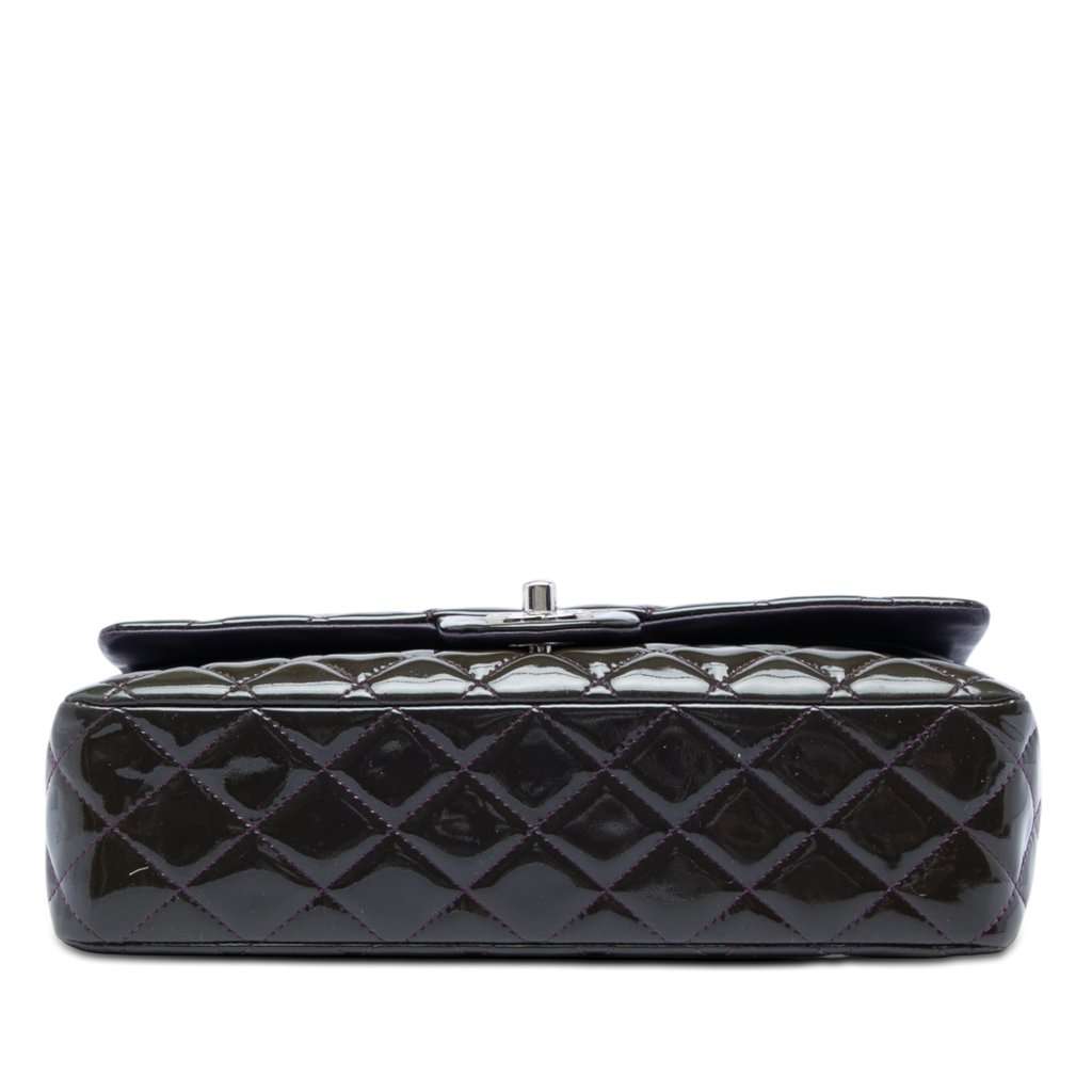 Chanel Medium Classic Patent Double Flap Purple Leather Good condition - Inside View