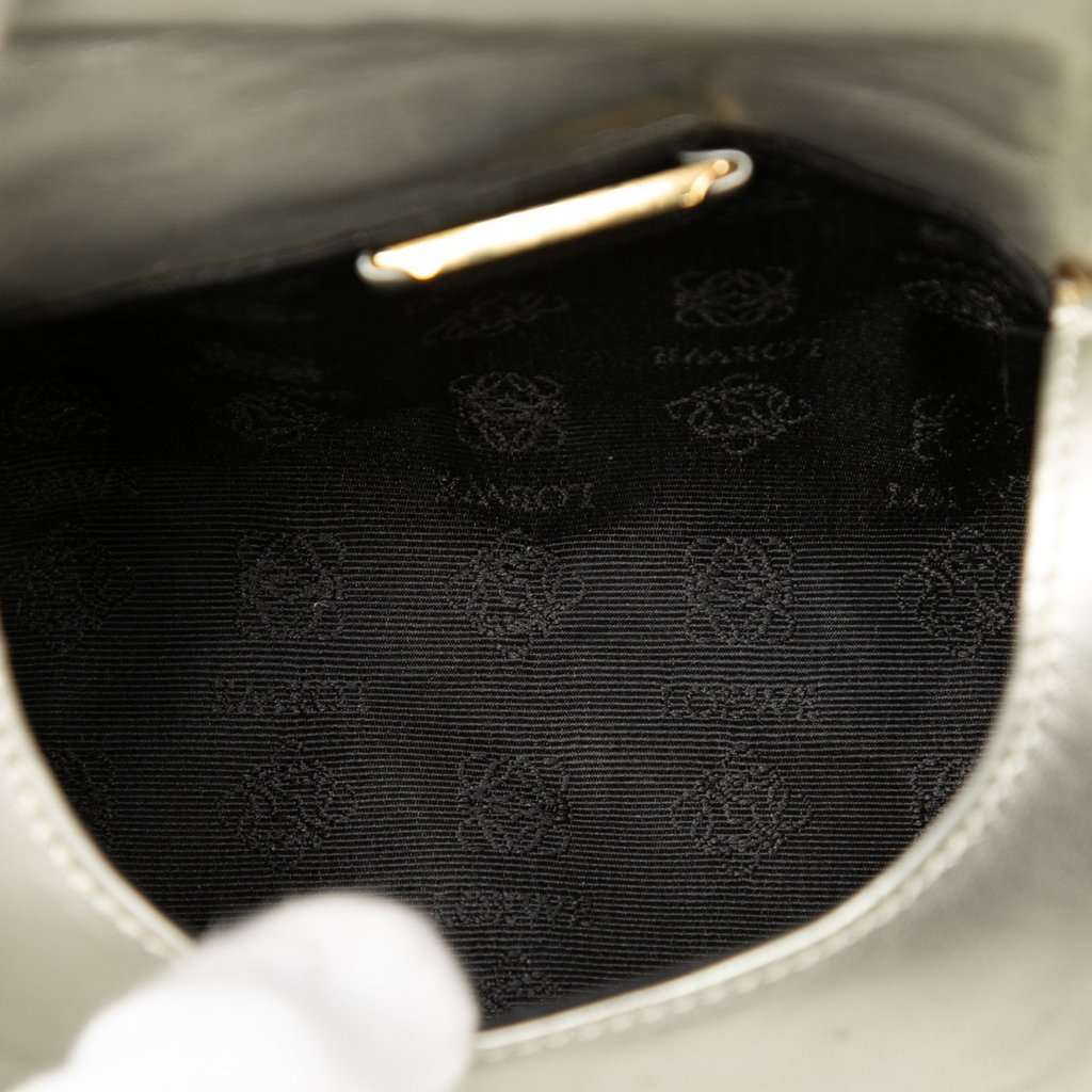 Loewe Metallic Leather Anagram Flower Handbag Silver Leather Very good - Model View