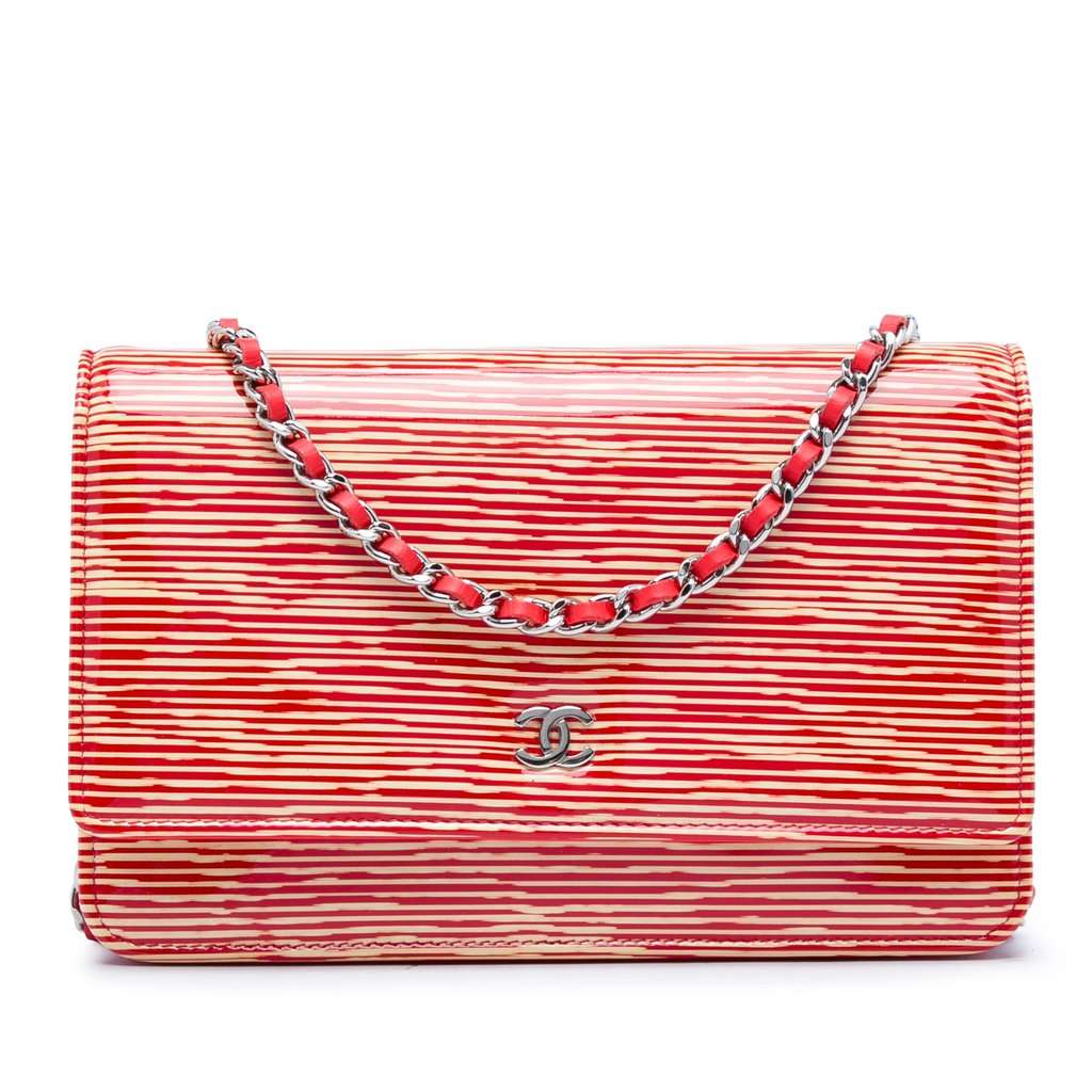 Chanel CC Striped Patent Wallet On Chain Red Leather Very good condition - Front View