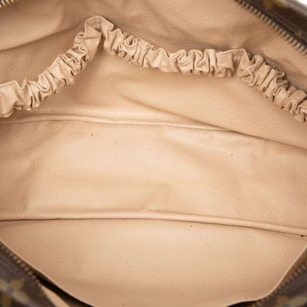 Louis Vuitton Monogram Trousse Toilette 28 Brown Very good condition - Model View