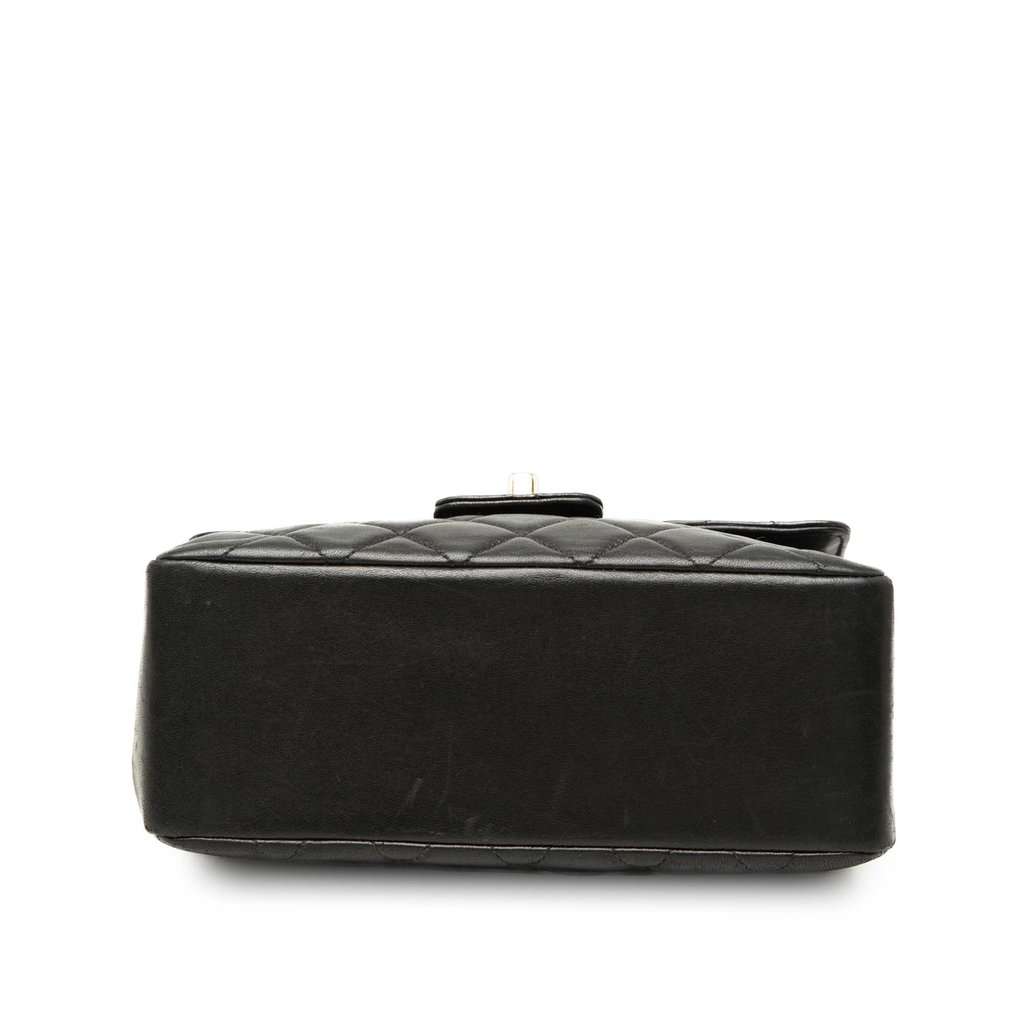Chanel Small Lambskin Kelly Top Handle Bag Black Leather Very good condition - Inside View
