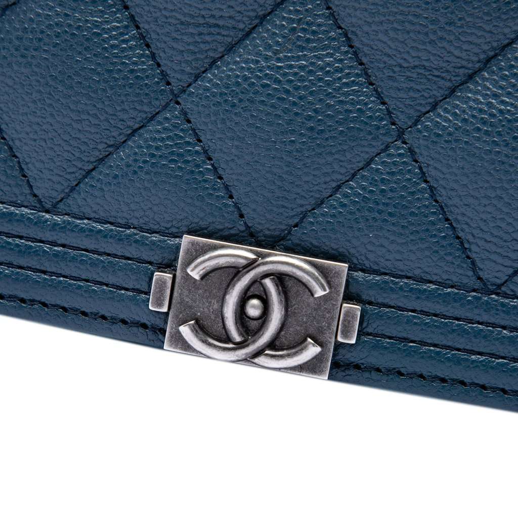 Chanel Quilted Caviar Boy Wallet on Chain Blue Leather Very good - Box View
