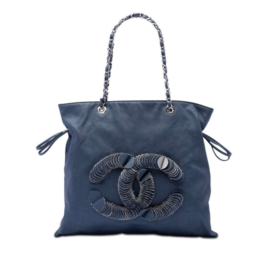 Chanel Large Denim CC Disc Bon Bon Tote Blue Very good - Front View