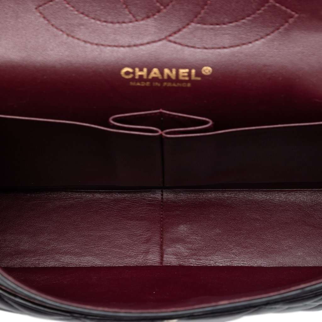 Chanel Jumbo Classic Lambskin Double Flap Black Leather Very good - Model View