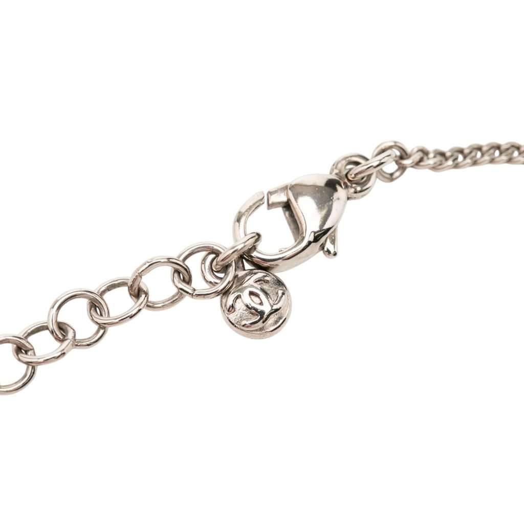 Chanel CC Brass Strass Pendant Necklace Silver Metal Very good - Model View