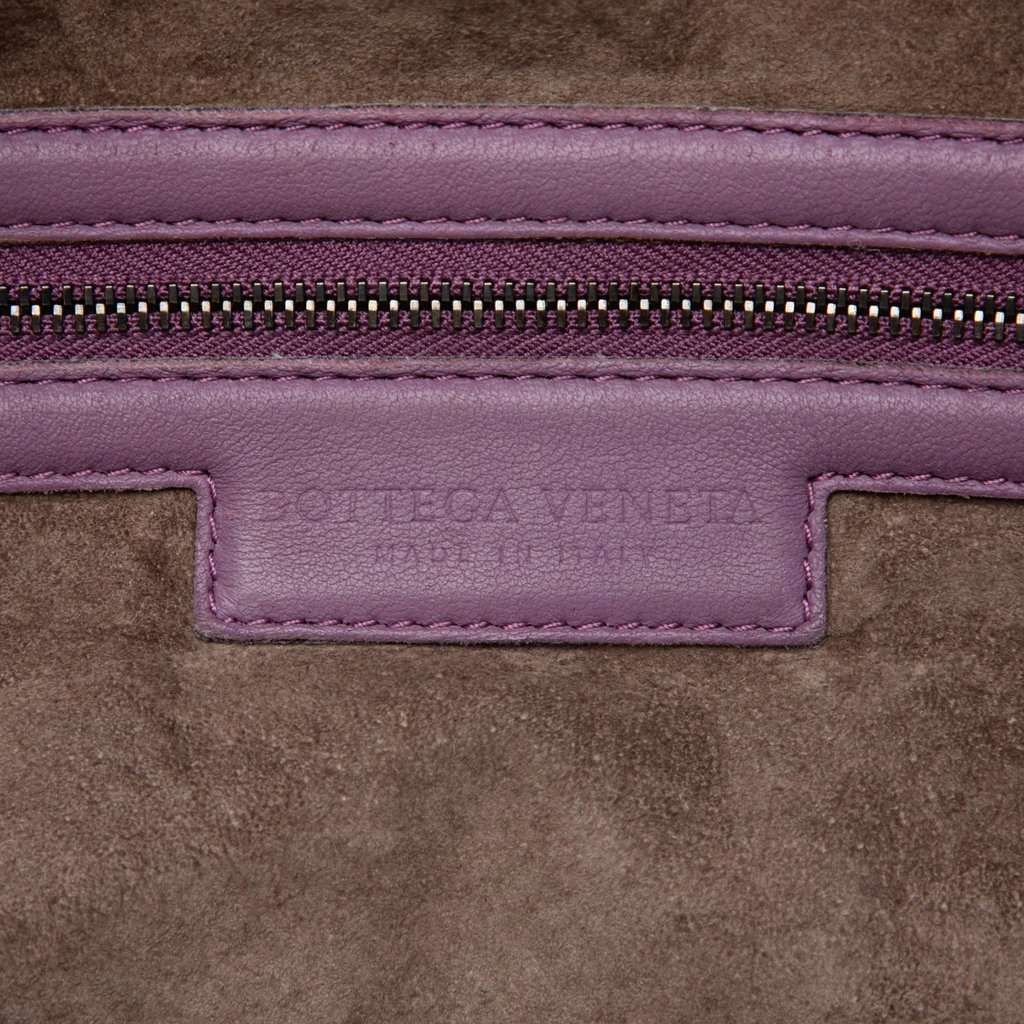 Bottega Veneta Nappa Intrecciato Montaigne Shoulder Bag Purple Leather Very good - Box View