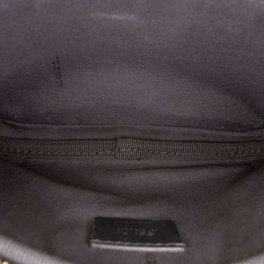 Fendi Leather Easy 2 Baguette Crossbody Black Leather Very good condition - Model View