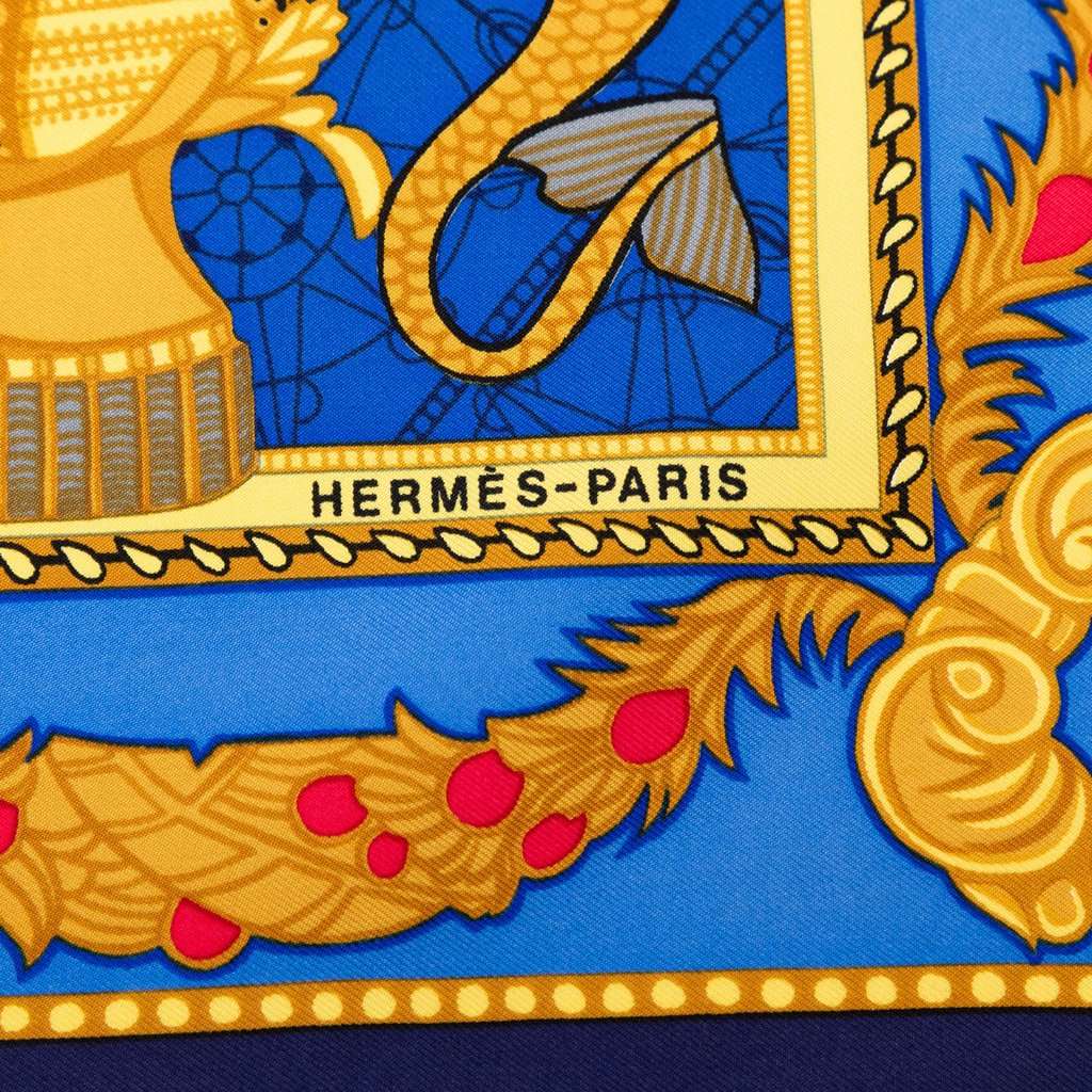 Hermès Les Bissone De Venise Silk Scarf 90 Blue Very good condition - Back View