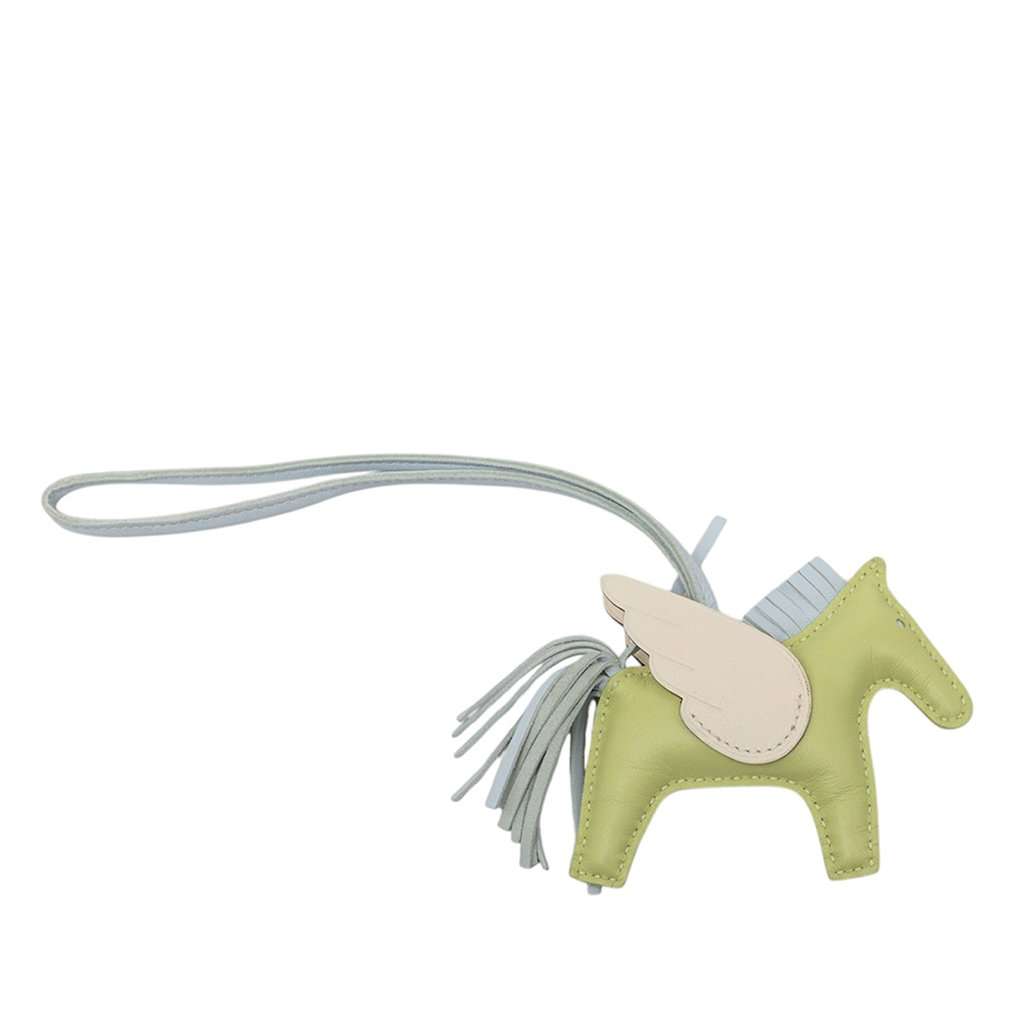 Hermès Milo Lambskin and Swift Grigri Rodeo Pegase Bag Charm PM Green Leather Very good condition - Back View
