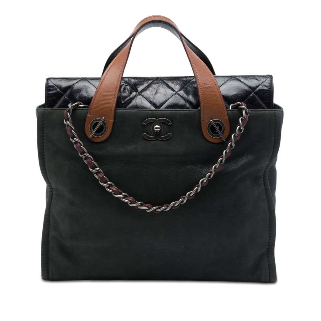 Chanel Iridescent Calfskin In The Mix Portobello Soft Tote Black Leather Very good - Front View