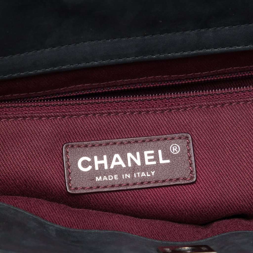 Chanel Iridescent Calfskin In The Mix Portobello Soft Tote Black Leather Very good - Box View