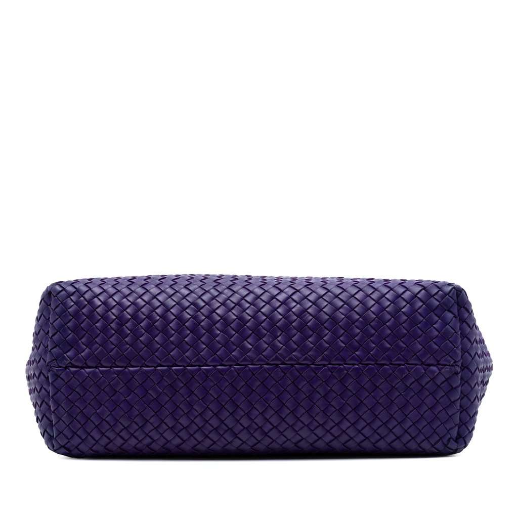 Bottega Veneta Medium Lambskin Intreccio Cabat Tote Purple Leather Very good condition - Inside View