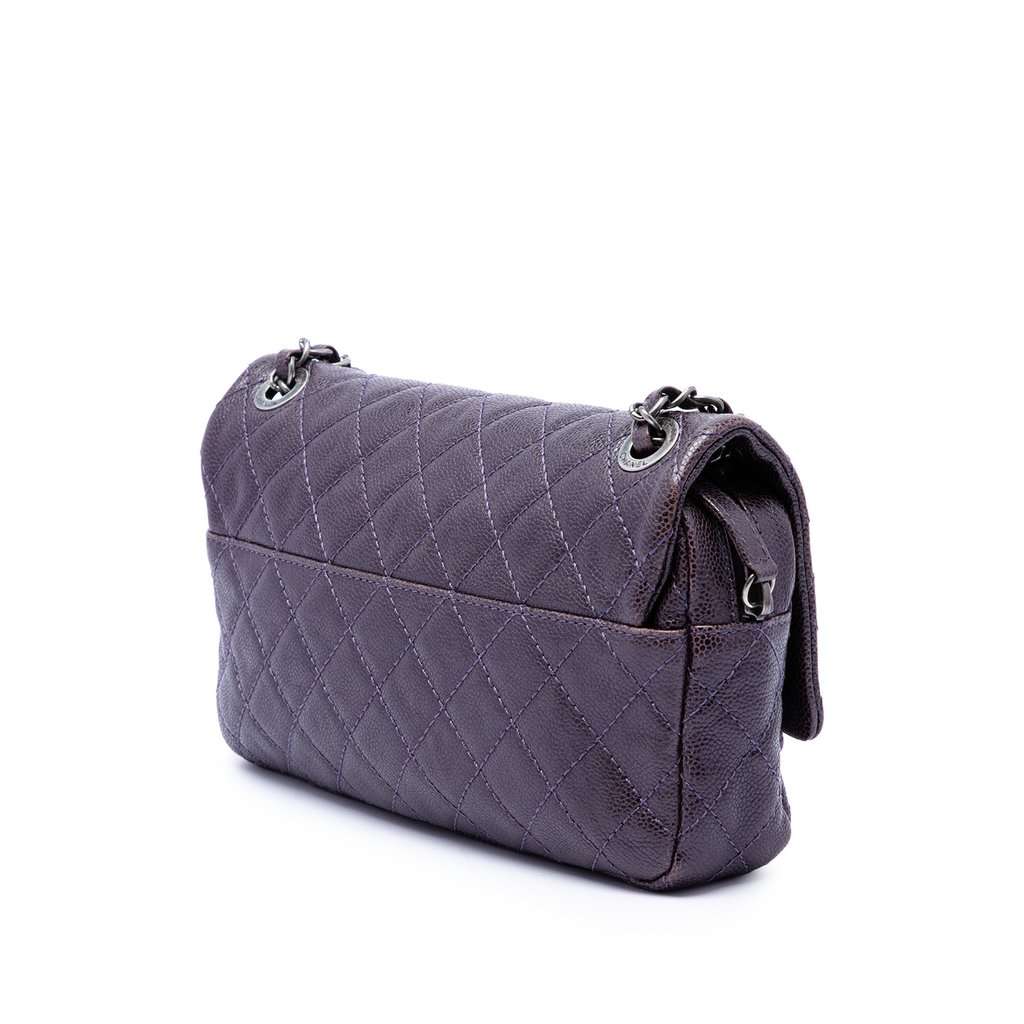 Chanel Medium Quilted Iridescent Caviar Easy Flap Purple Leather Very good - Back View