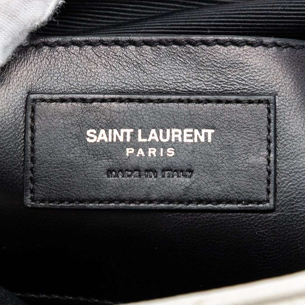 Saint Laurent Medium Chevron Calfskin Monogram Envelope Bag White Leather Very good condition - Box View