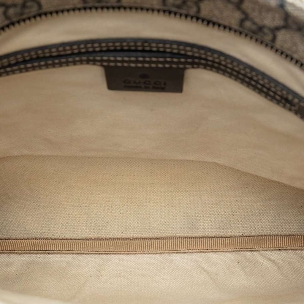 Gucci GG Supreme Crossbody Beige Very good condition - Model View
