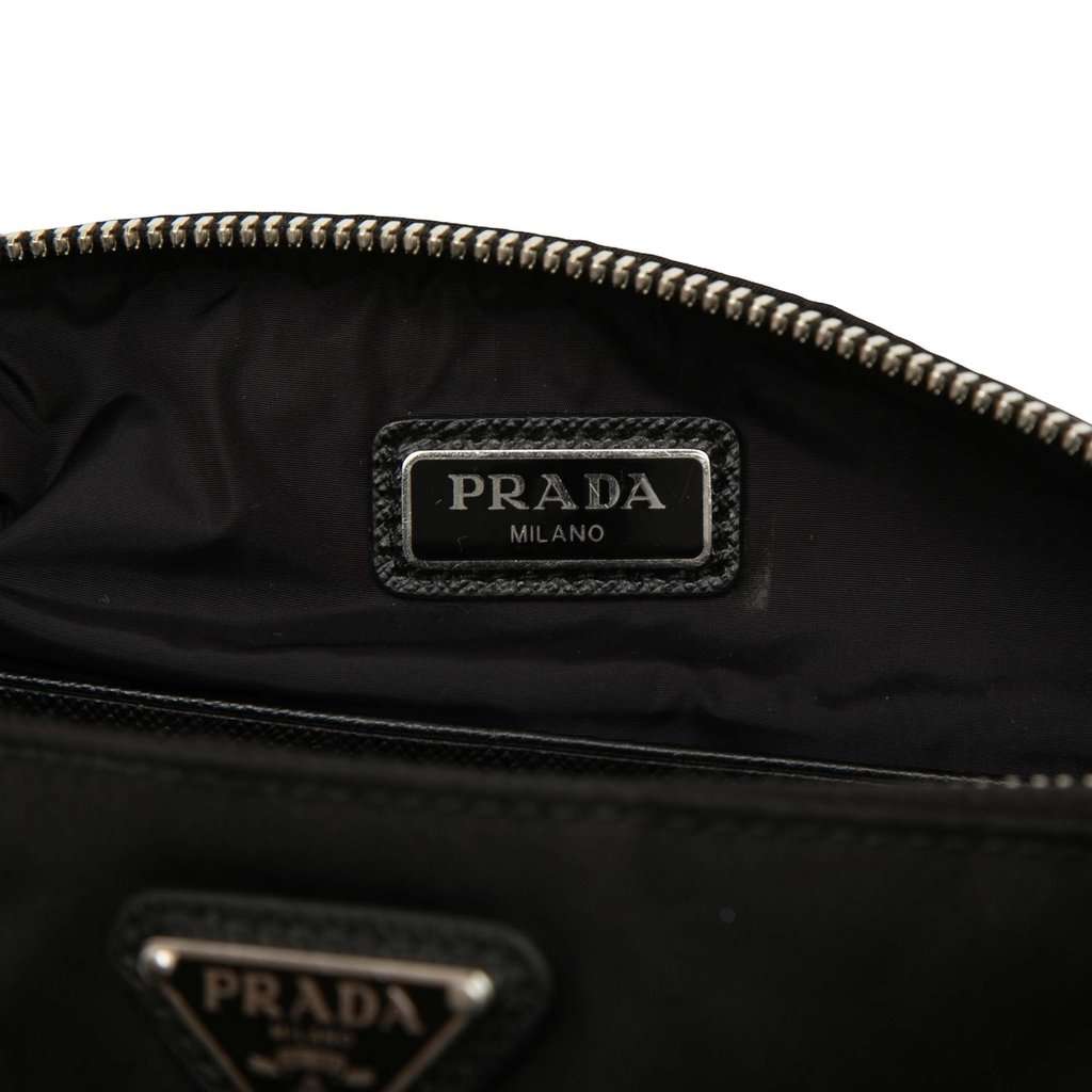 Prada Tessuto Zip Clutch Black Very good condition - Box View