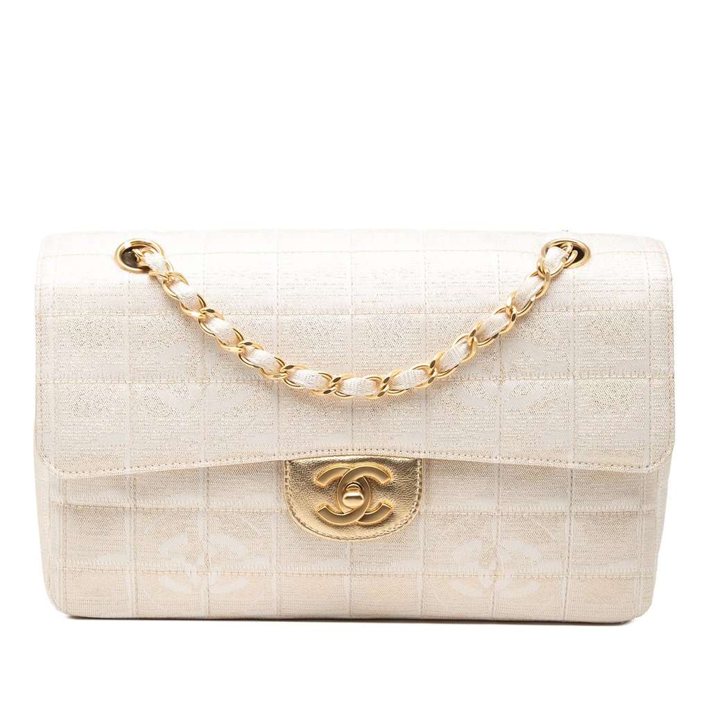 Chanel New Travel Line Medium Metallic Nylon Single Flap Gold Very good condition - Front View