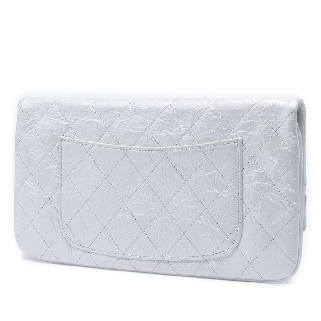 Chanel Iridescent Aged Calfskin 31 Clutch White Leather Very good condition - Back View