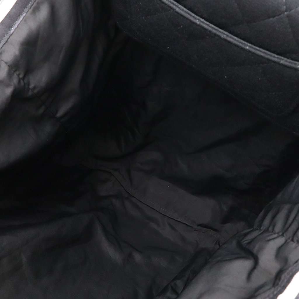 Chanel Canvas Graffiti Foldable Shopping Tote in Jersey Flap Black Very good condition - Inside View