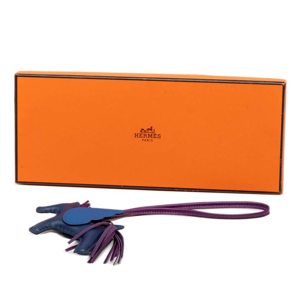Hermès Milo Lambskin and Swift GriGri Rodeo Pegasus Bag Charm PM Blue Leather Very good condition - Box View