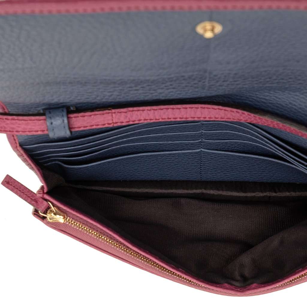 Gucci Dollar Calfskin Swing Wallet On Strap Pink Leather Very good - Model View