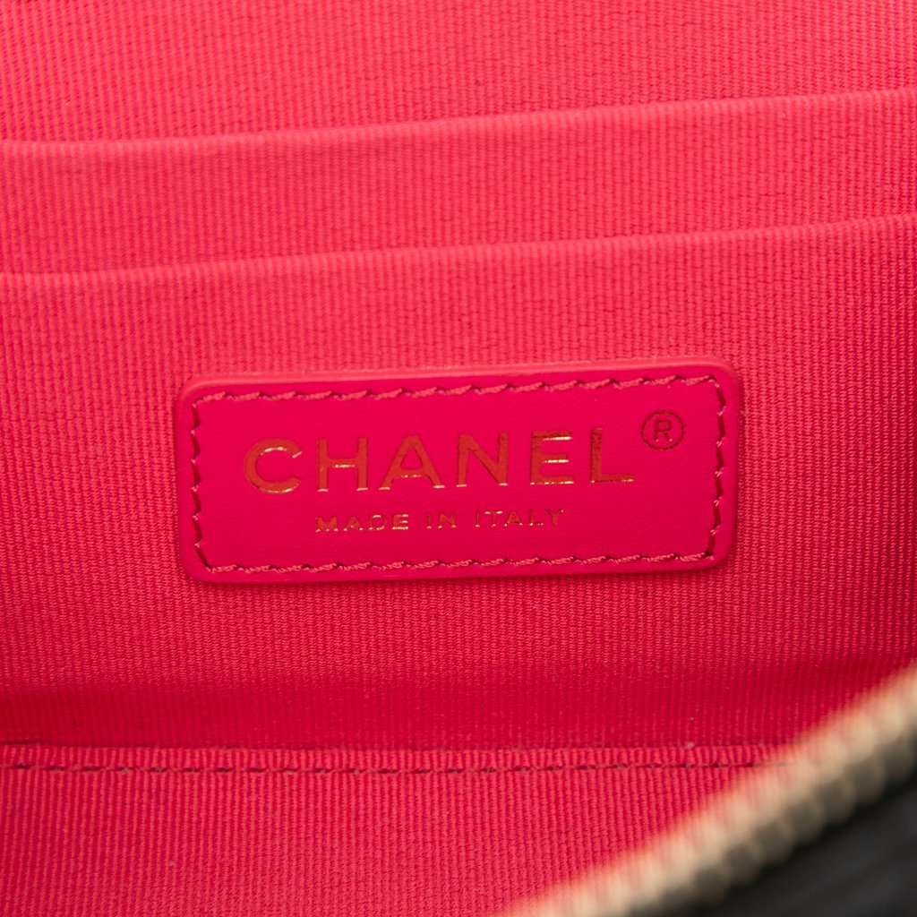 Chanel CC Quilted Calfskin Vanity Case with Chain Black Leather Very good - Box View