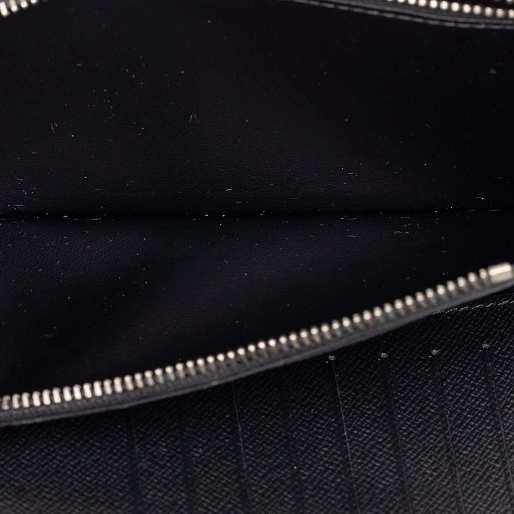 Louis Vuitton Monogram Eclipse Vertical Zippy Wallet Black Very good condition - Model View