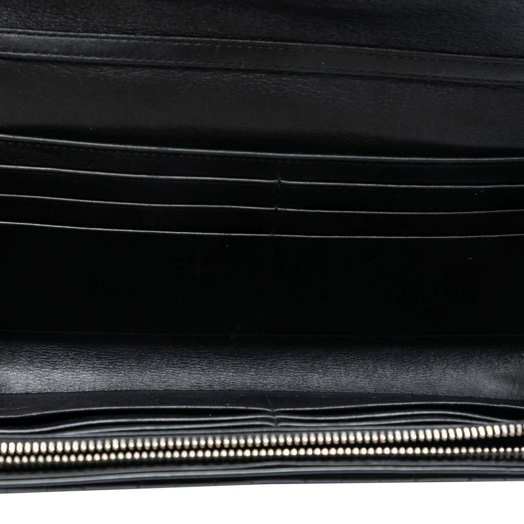 Dior Patent Cannage Lady Dior Wallet On Chain Black Leather Very good condition - Model View