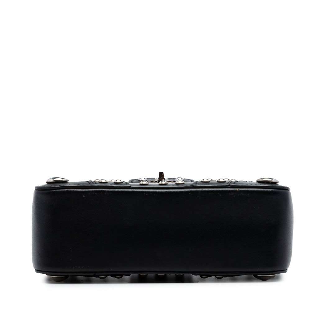 Prada City Calfskin Studded Elektra Turn Lock Clutch Black Leather Very good condition - Inside View