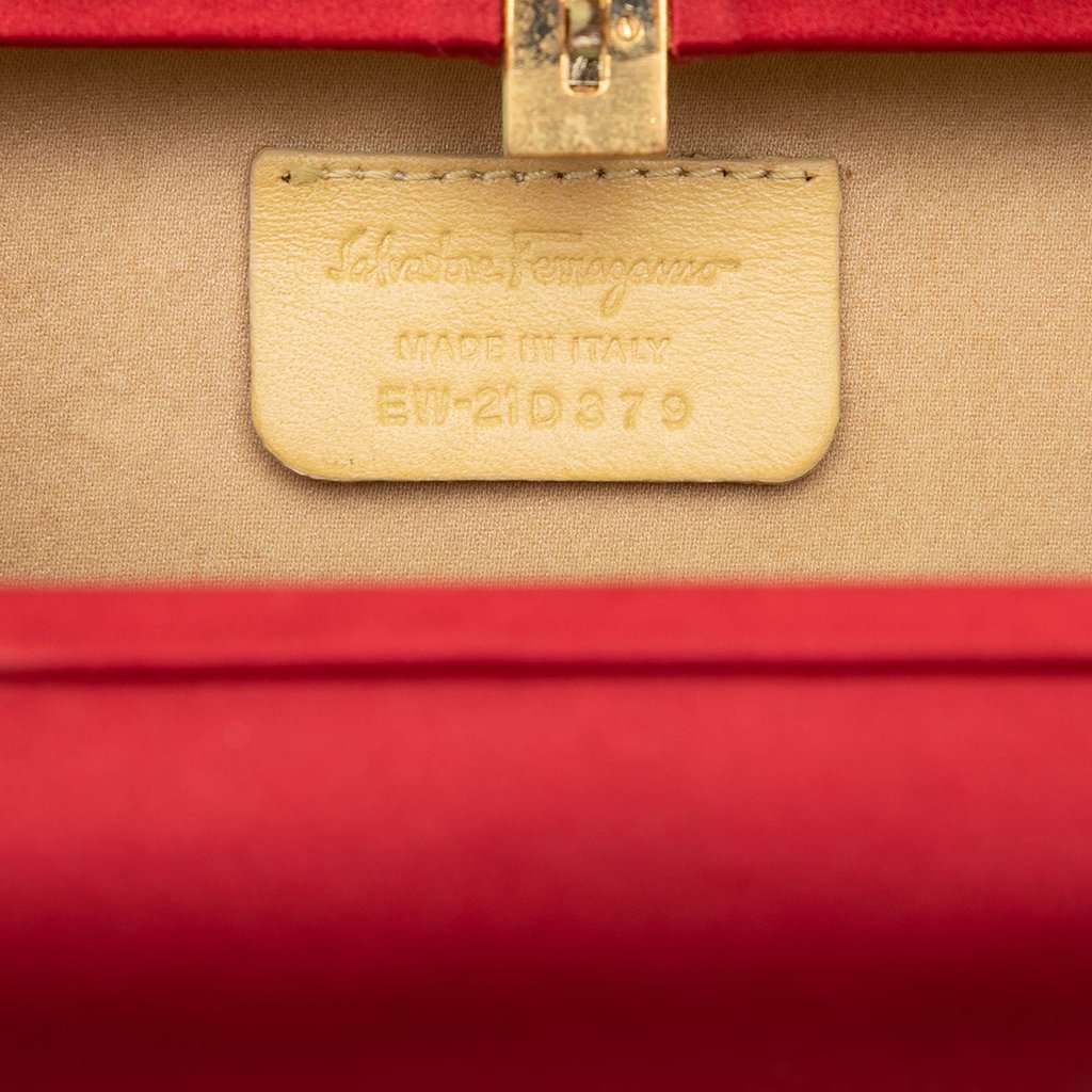 Ferragamo Satin Vara Bow Evening Clutch on Chain Red Very good - Box View