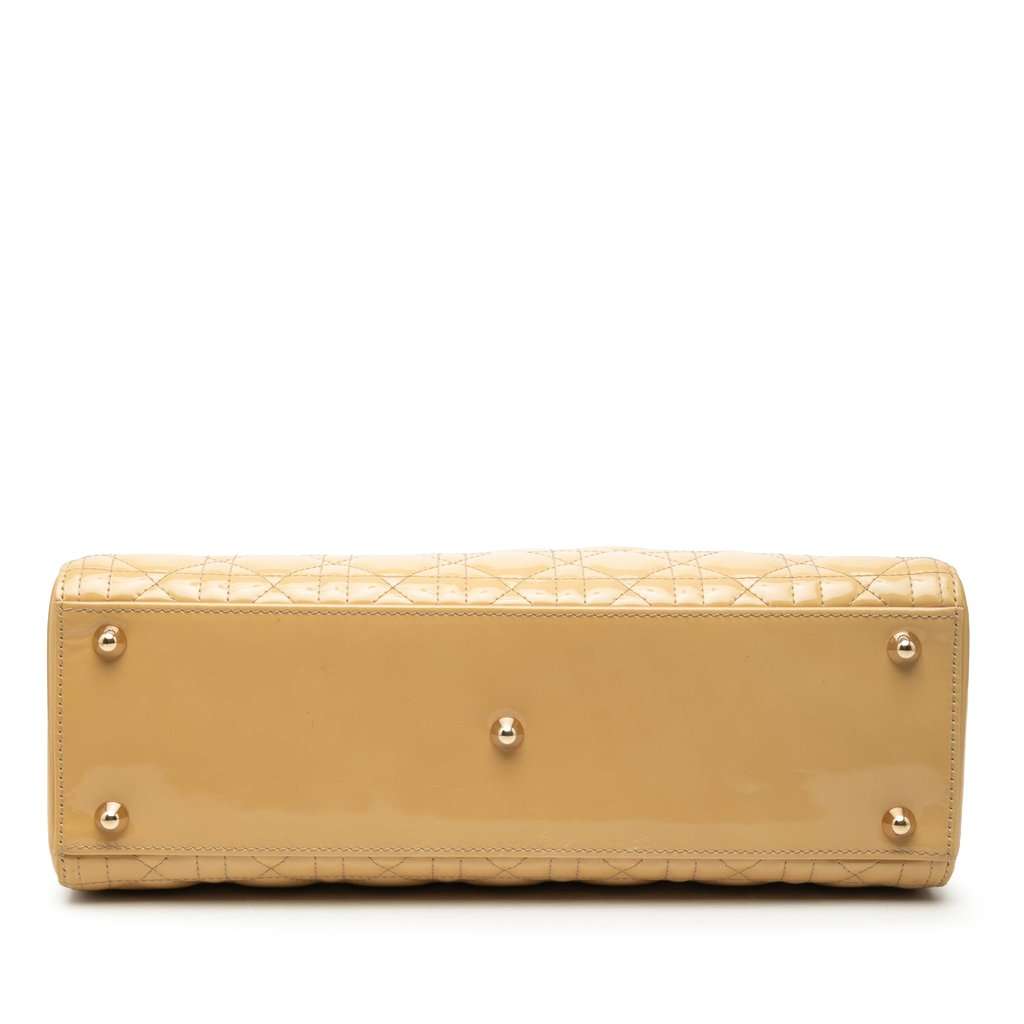 Dior Large Patent Cannage Lady Dior Beige Leather Very good condition - Inside View