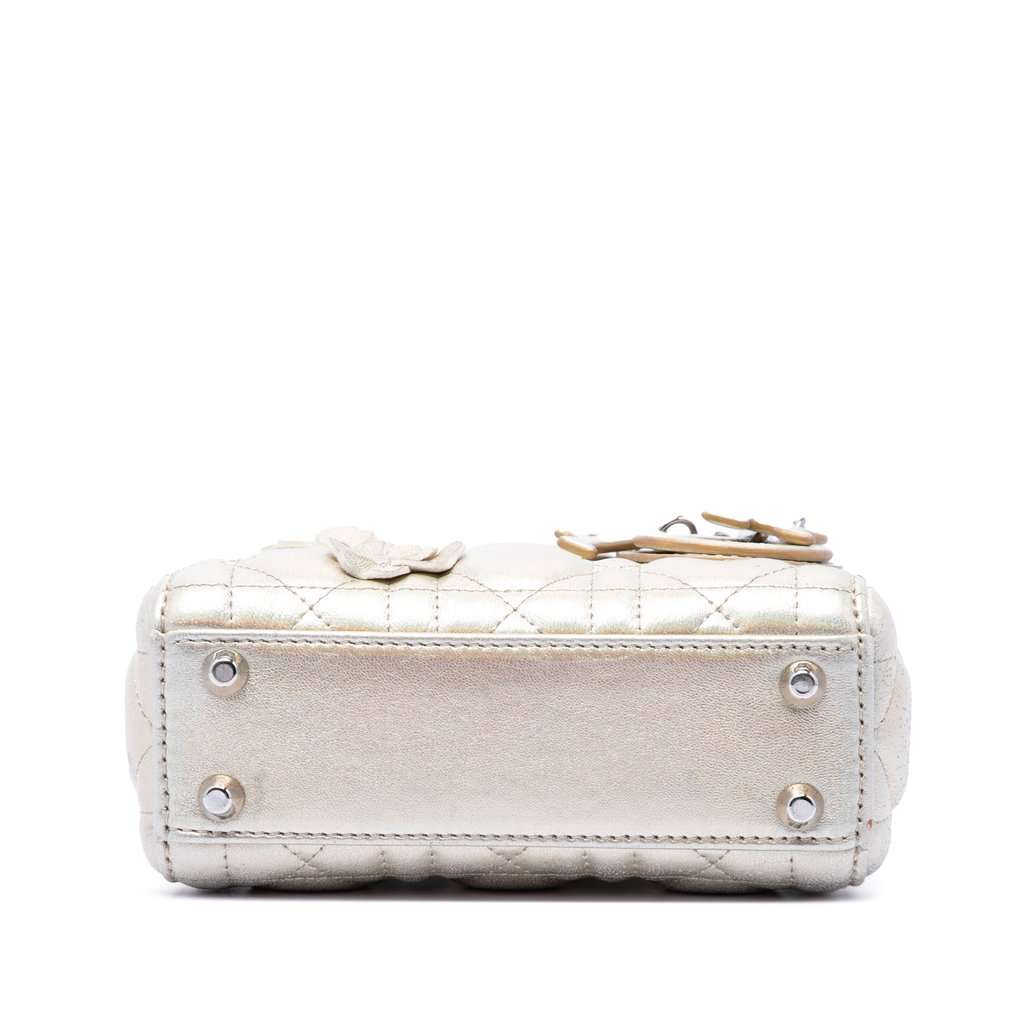 Dior Micro Metallic Crinkled Calfskin Lucky Dior Cannage Lady Dior Gold Leather Very good condition - Inside View