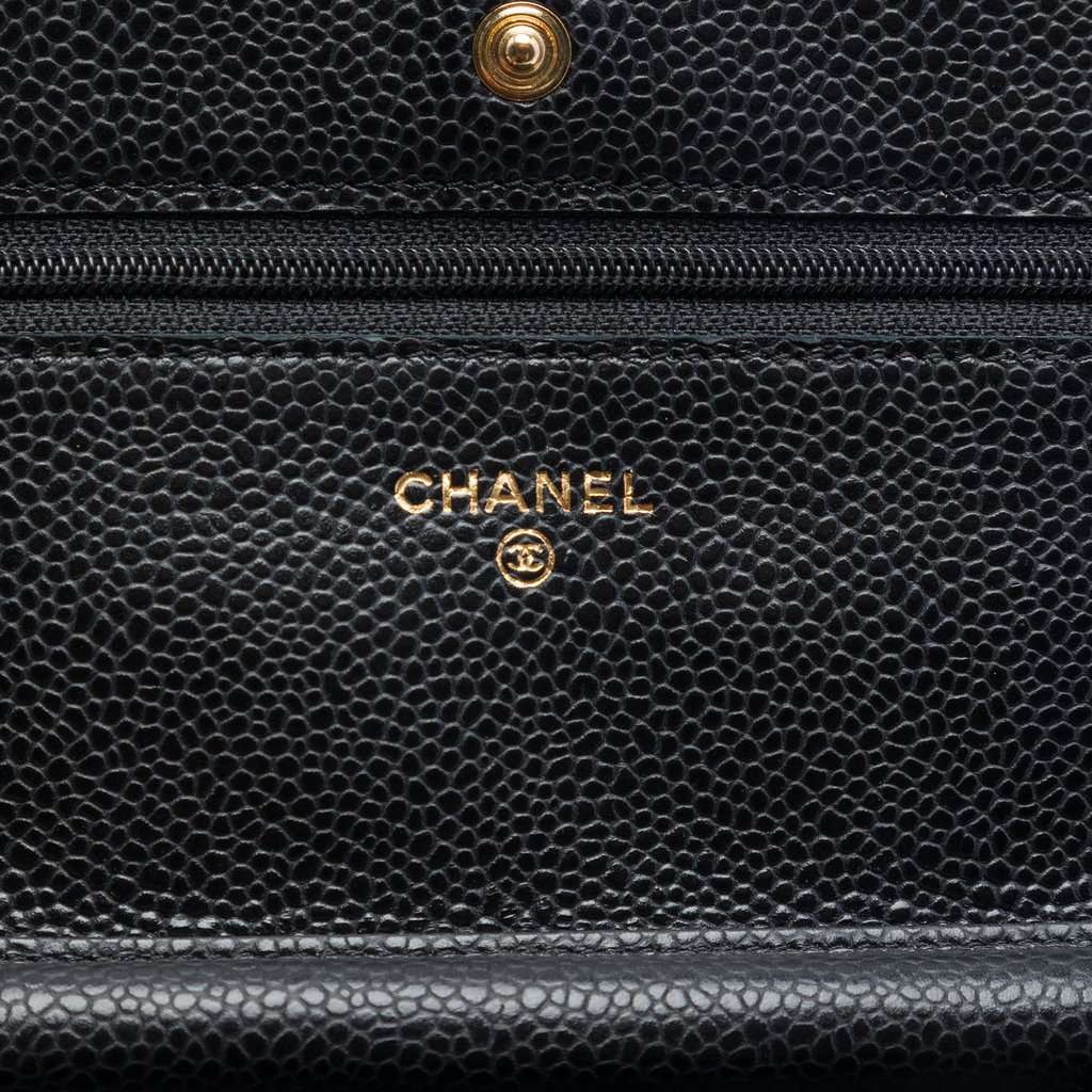 Chanel CC Quilted Caviar Wallet on Chain Black Leather Very good condition - Box View