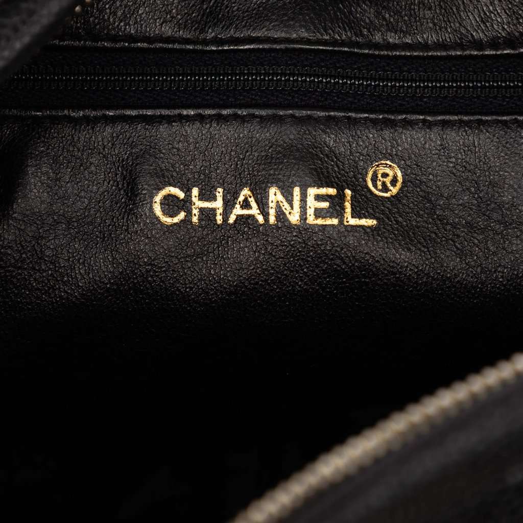 Chanel CC Caviar Front Pocket Bijoux Chain Camera Bag Black Leather Very good condition - Box View